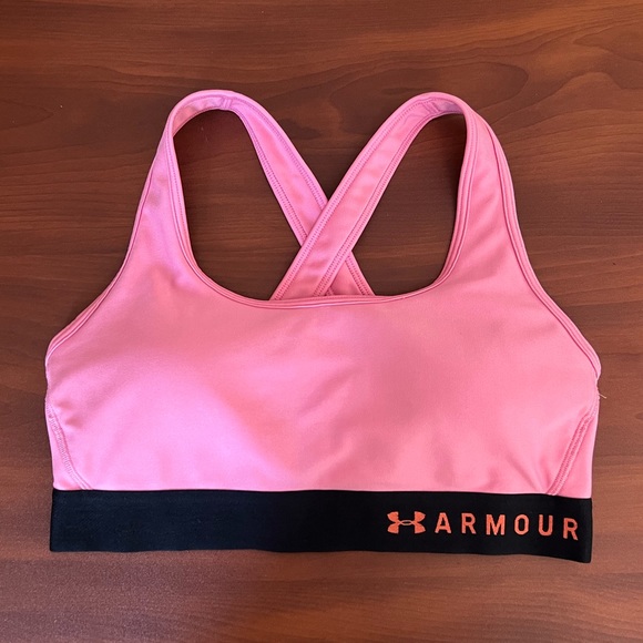 Under Armour Other - Under Armour sports bra - pink - medium
